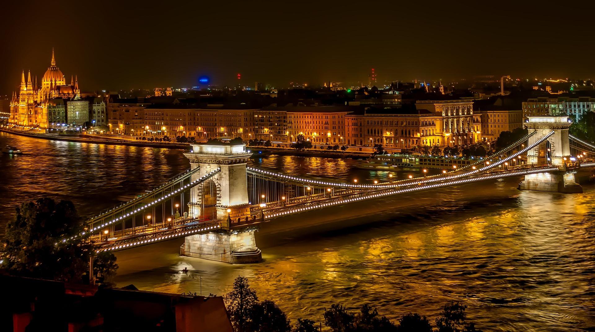 Budapešta, Ungārija